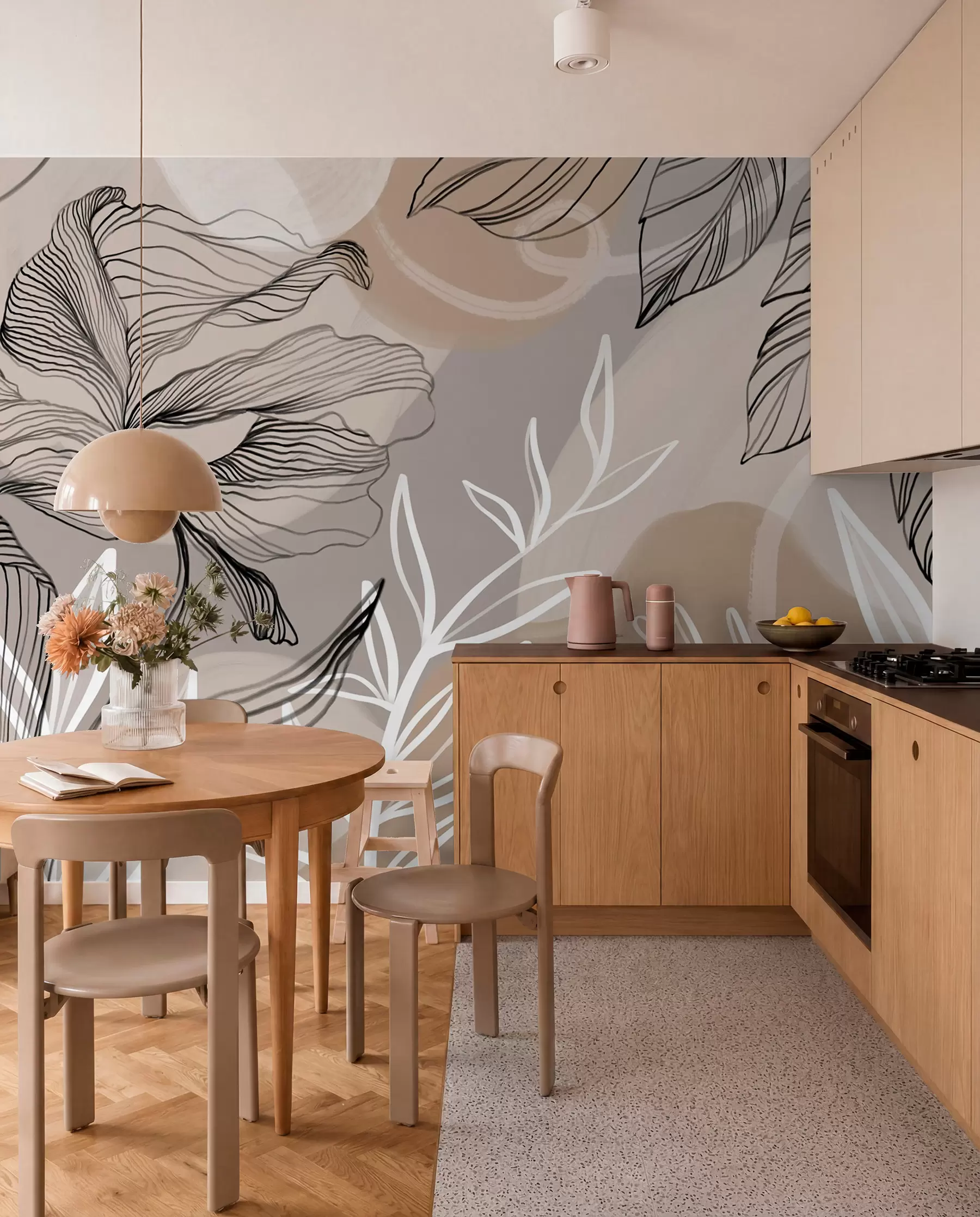 Фототапет Елегантен флорален принт с големи абстрактни цветя и листа в нюанси на сиво и бежово на светъл фон w08413