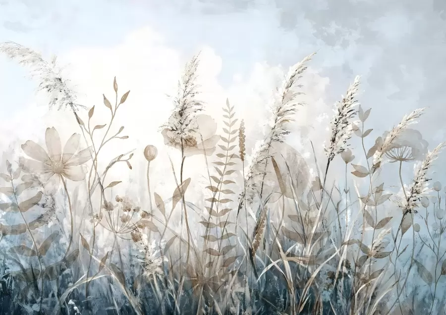 Фототапет Поле с висока трева, естествена зеленина и растения с меки, мъхести текстури на фона на мъгливо, облачно небе w08472