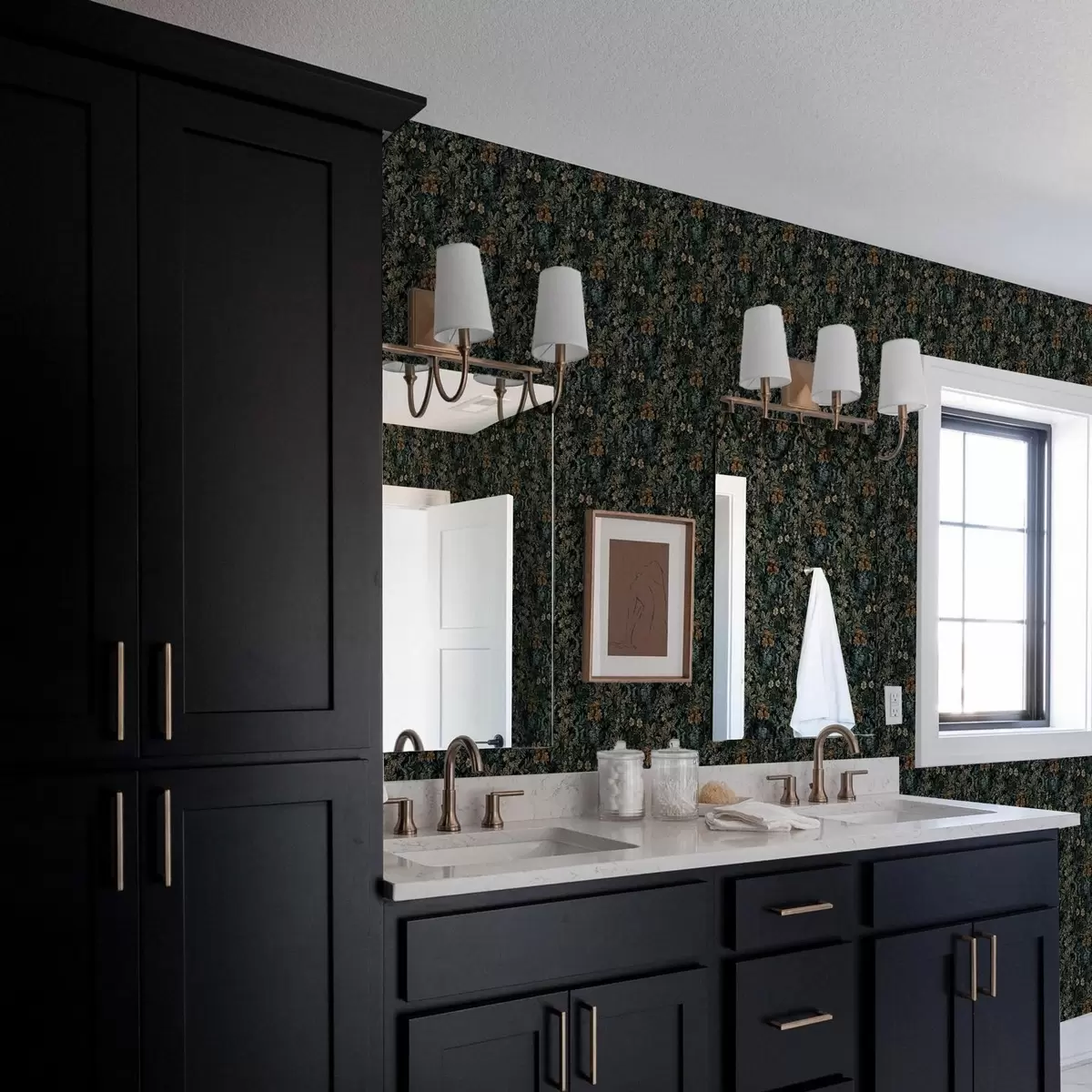 Тапети Тъмна щампа с диви цветя a00159