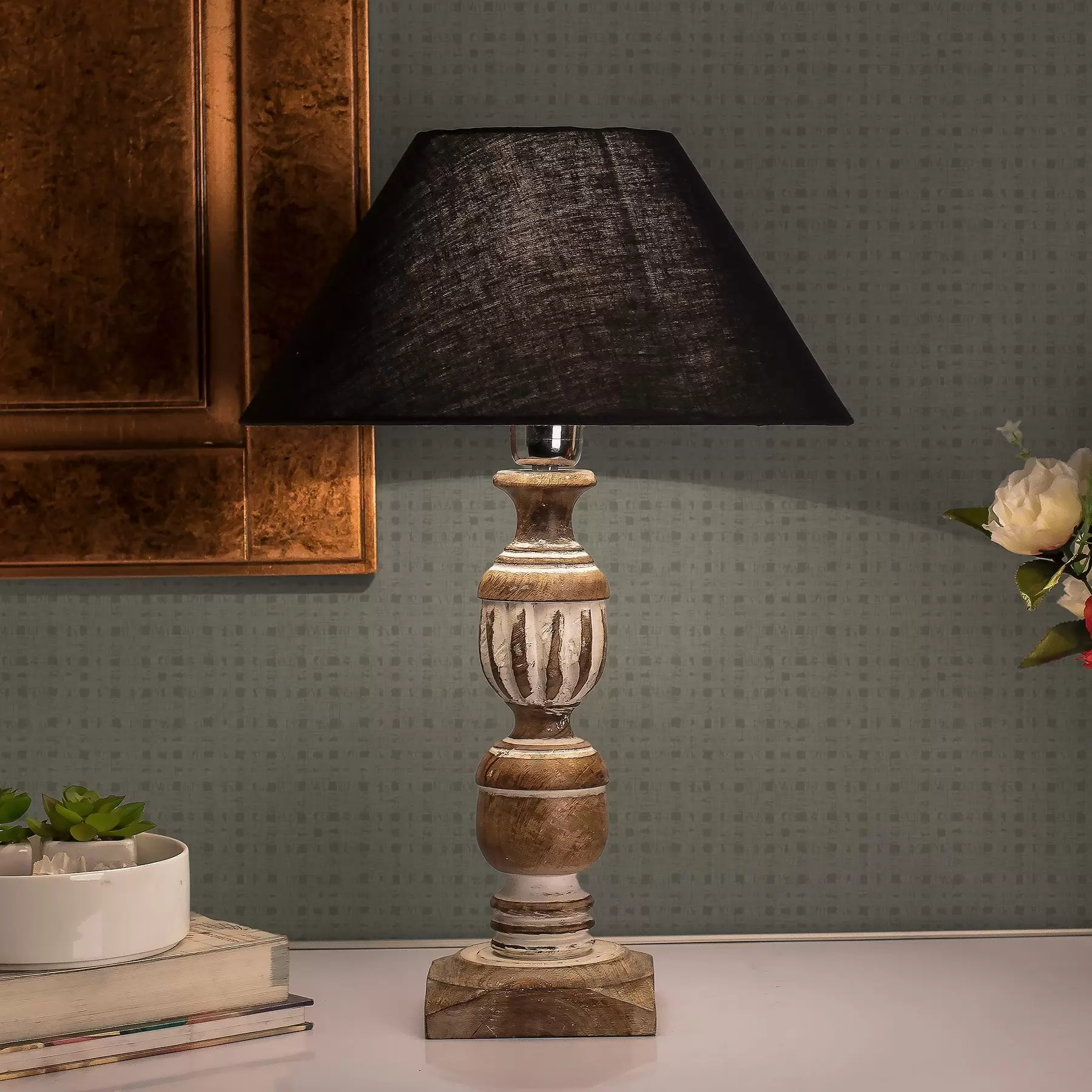 Фототапет Малка зелена клетка, текстуриран фон в ретро стил a00234