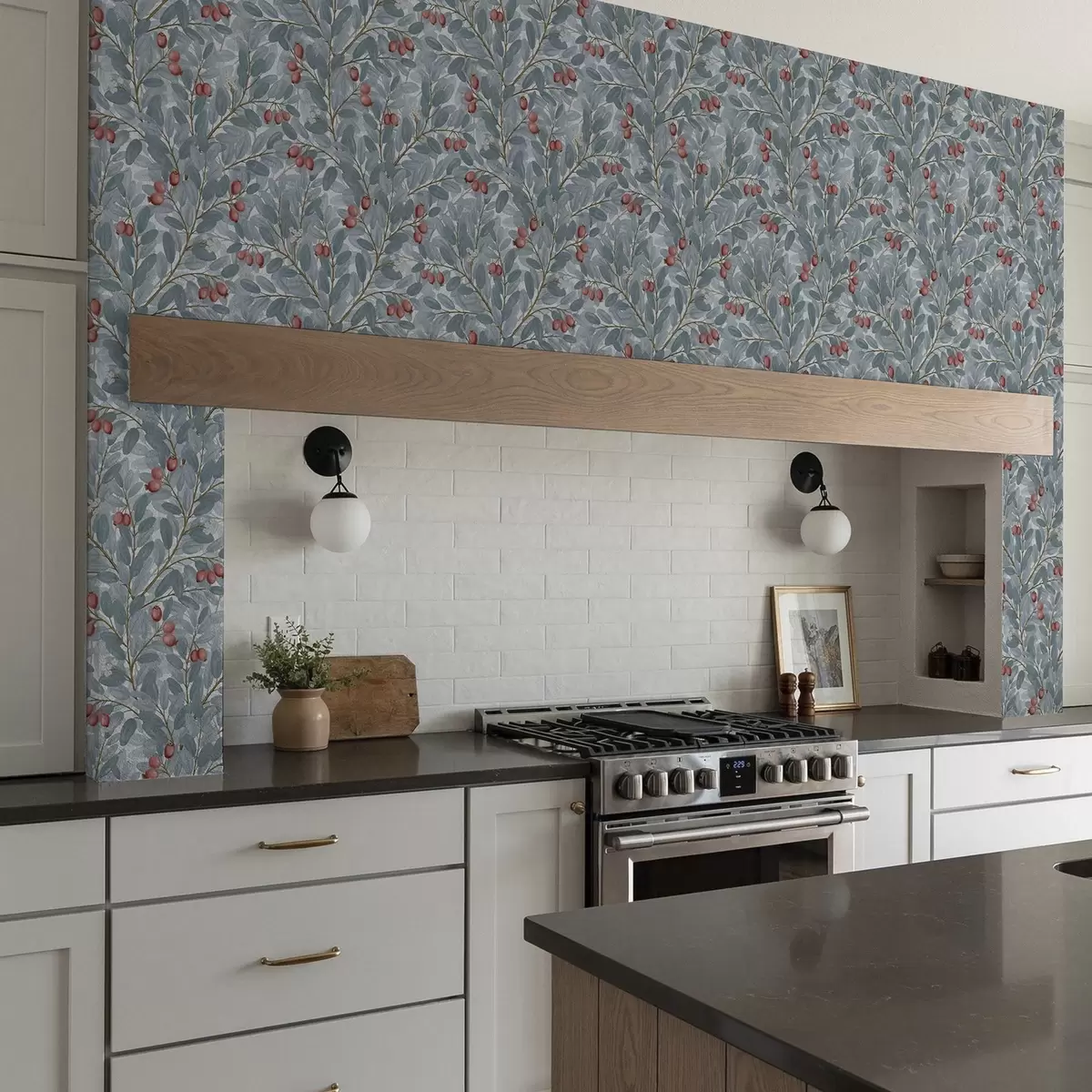 Тапети Сини листа с клончета червени плодове a00309