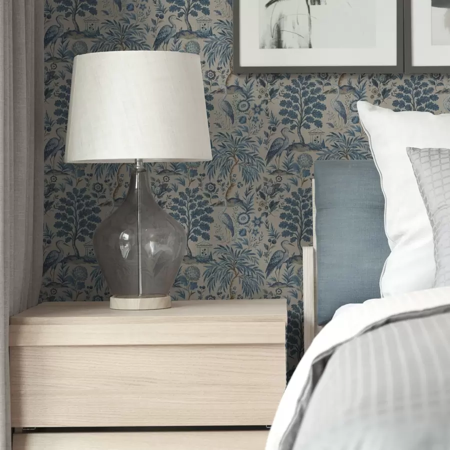 Фототапет Стил Toile de Jouy със сини птици и тропически дървета a00382