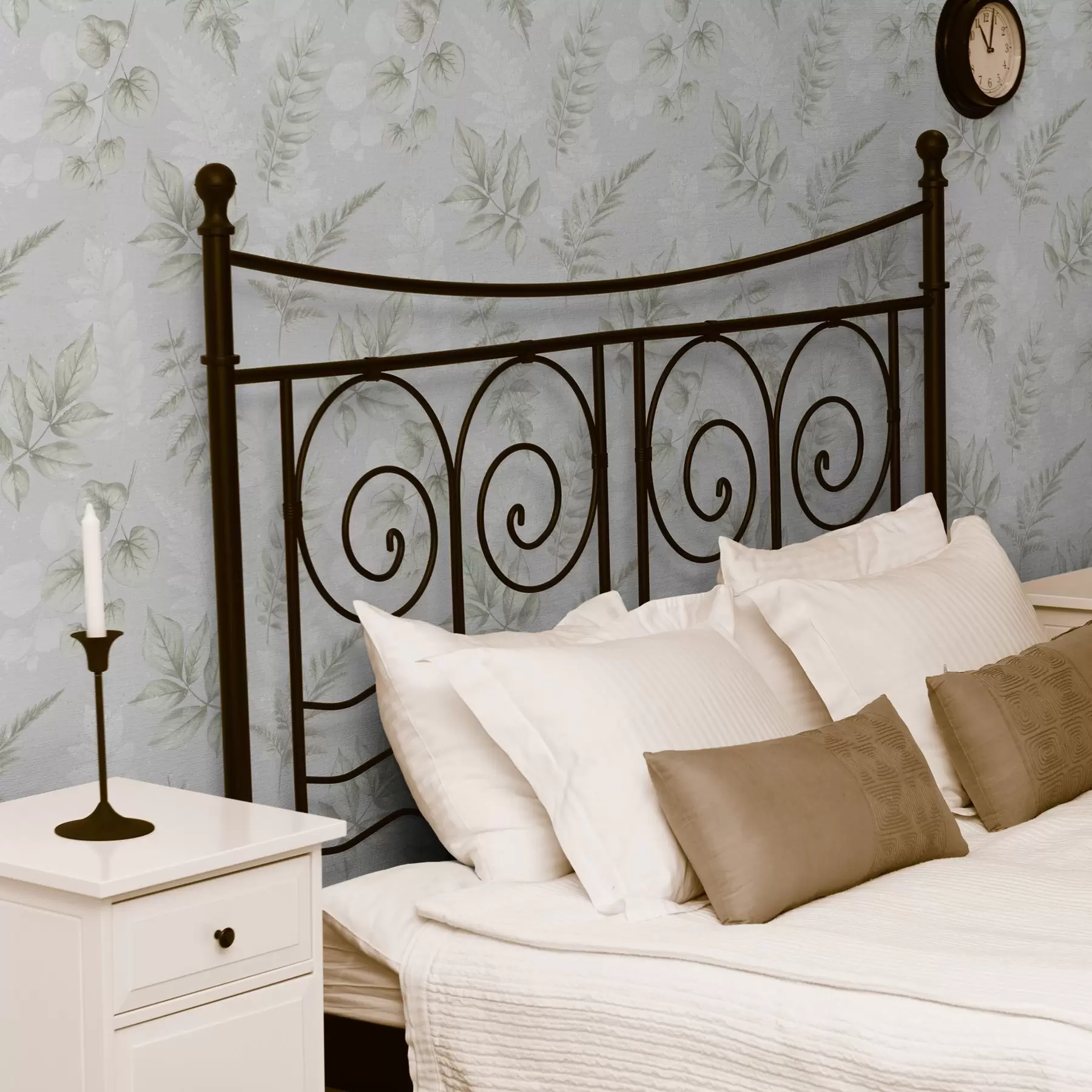 Фототапет Светли акварелни листа с ефект на пръски на сив фон a00446