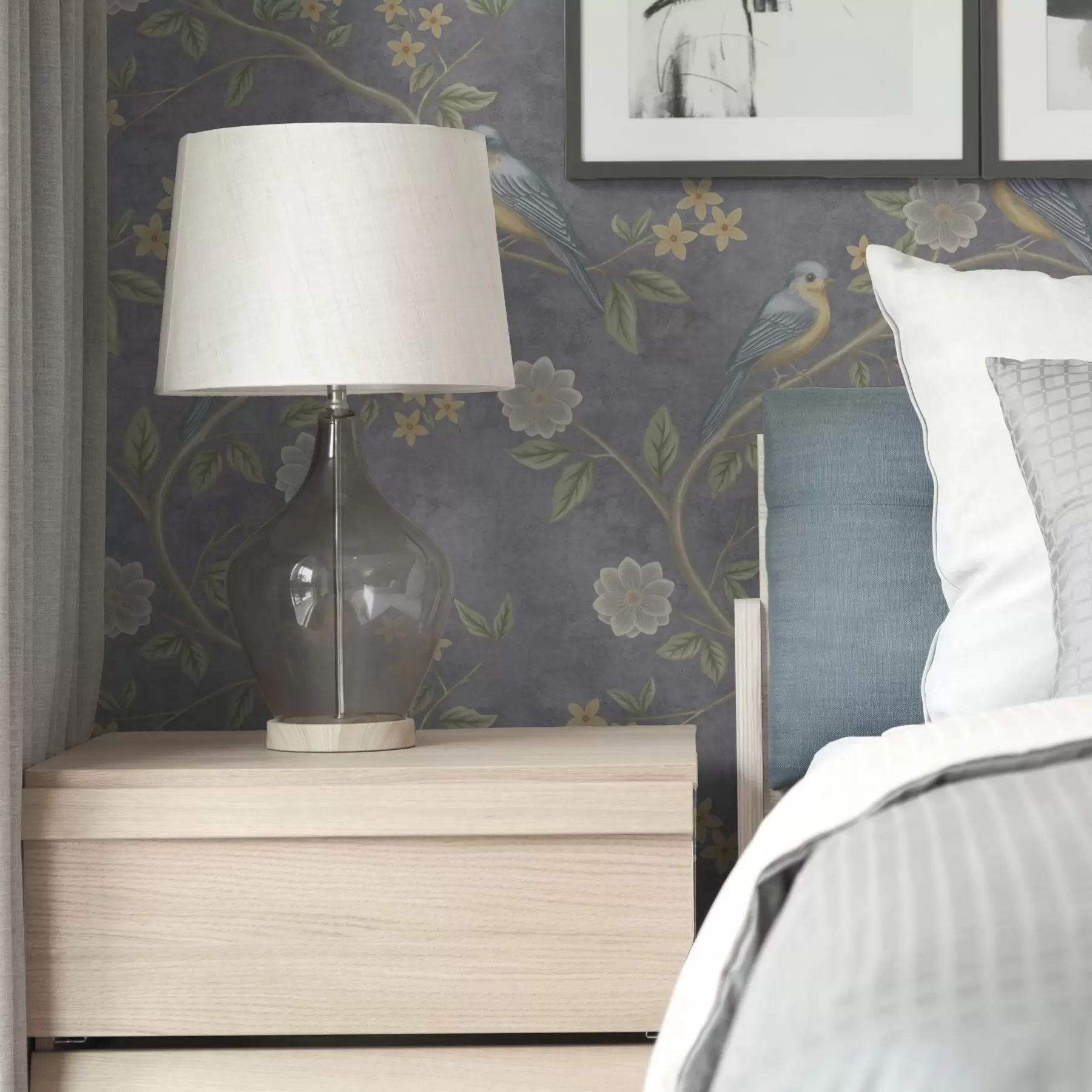 Фототапет Птици върху клони сред цветя на сив фон a00483