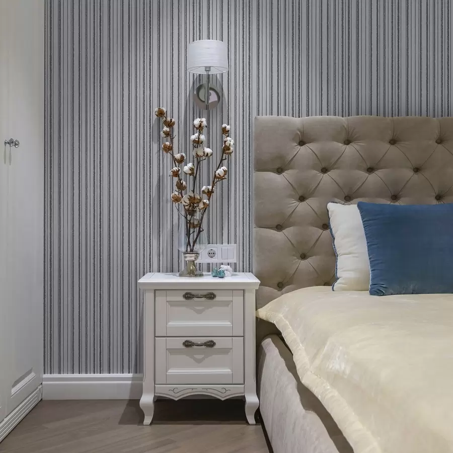 Фототапет Сиви вертикални ивици на бял фон a00507