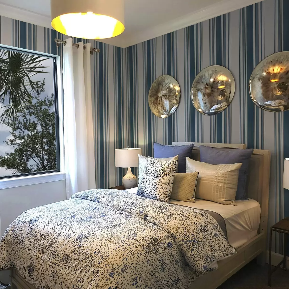 Тапети Сини ивици с бели пролуки a00525