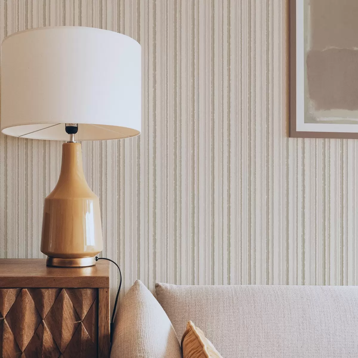 Тапети Тънки ивици в светлобежови тонове a00549