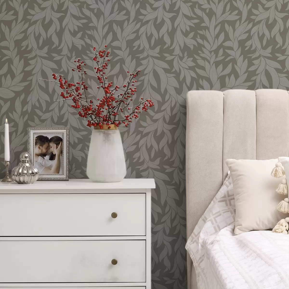 Тапети Оливков фон с лилави листа, линейна текстура a00616v1