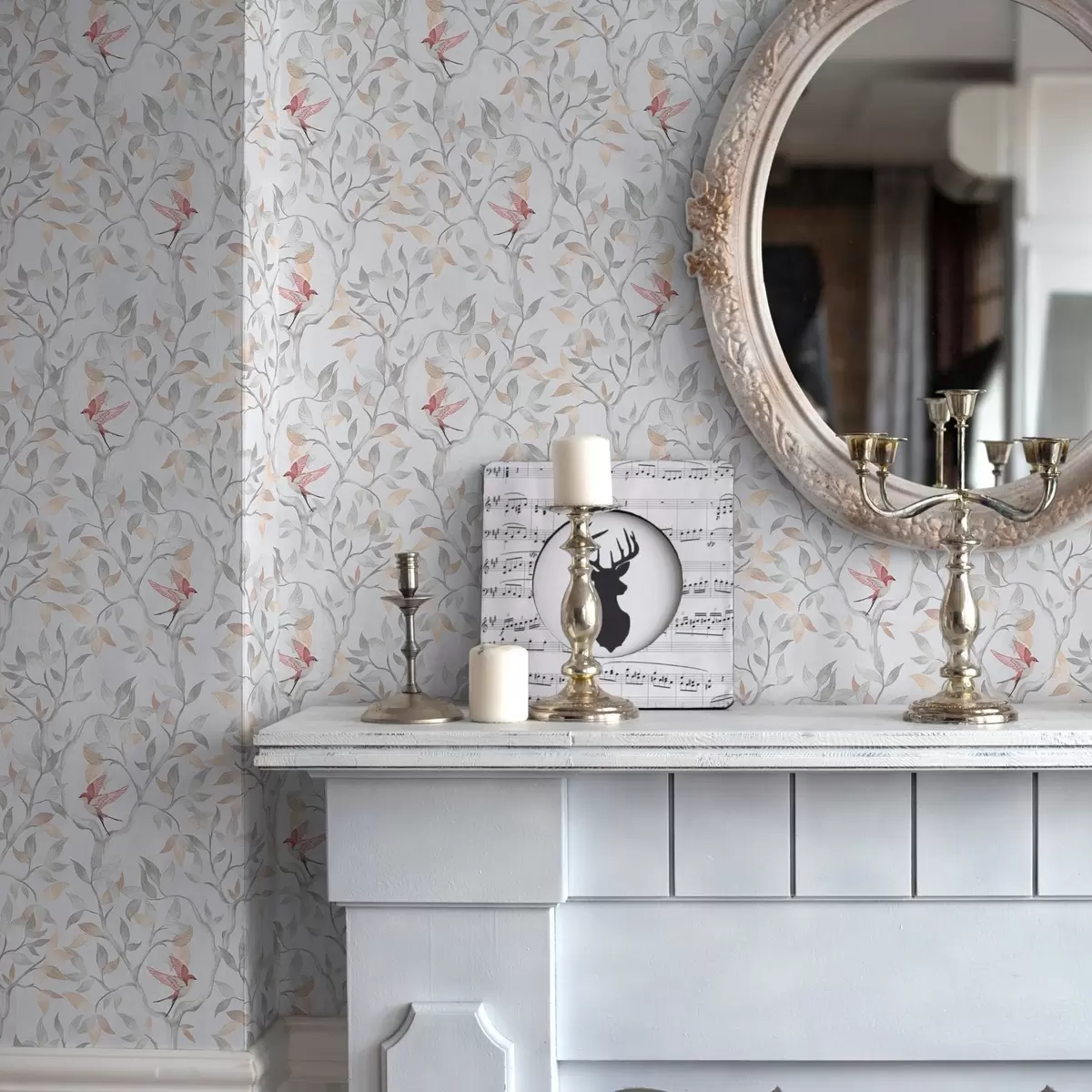 Тапети Леки клони с листа и птици в прасковени тонове a00716