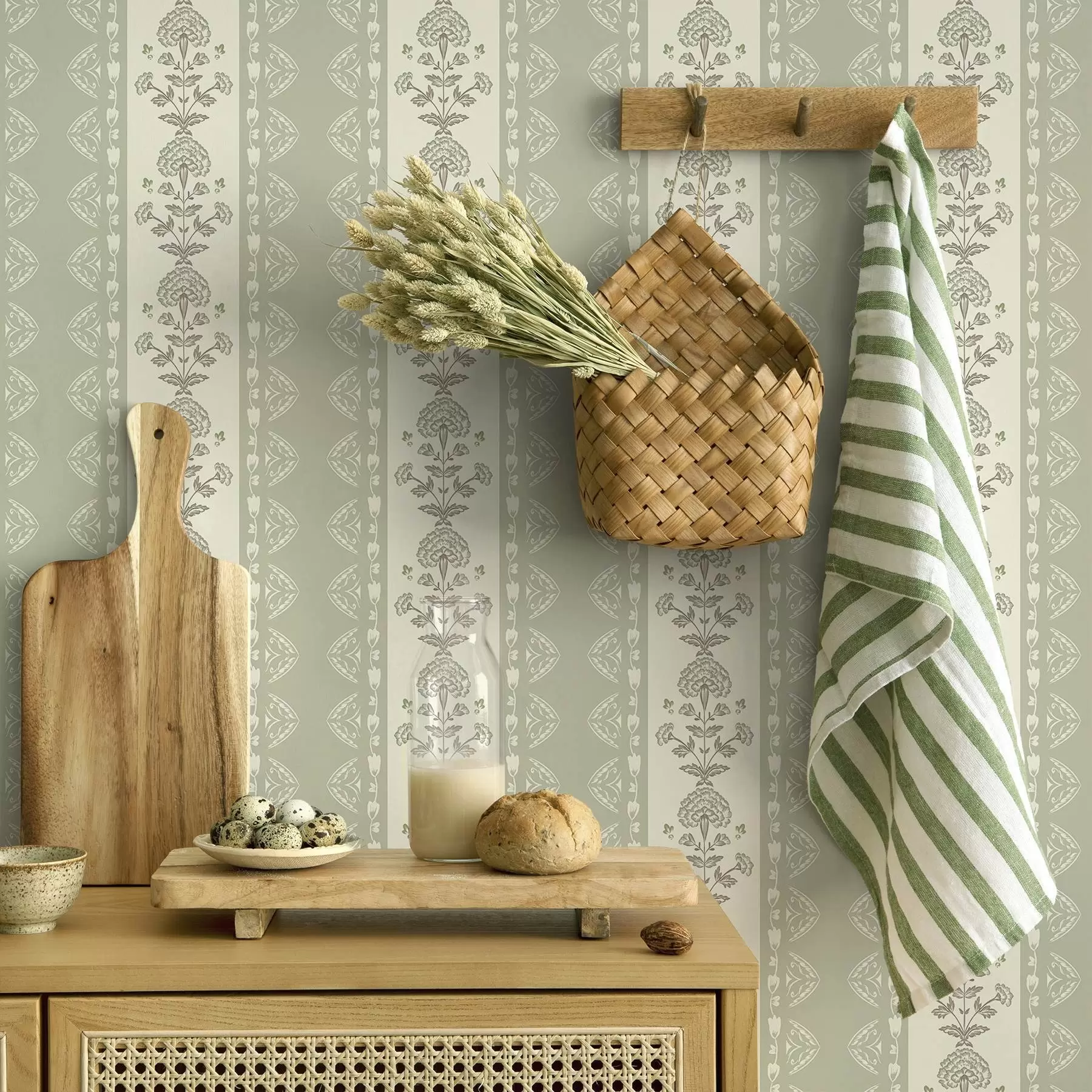 Фототапет Райест орнамент с флорални колони в салатени тонове a00719