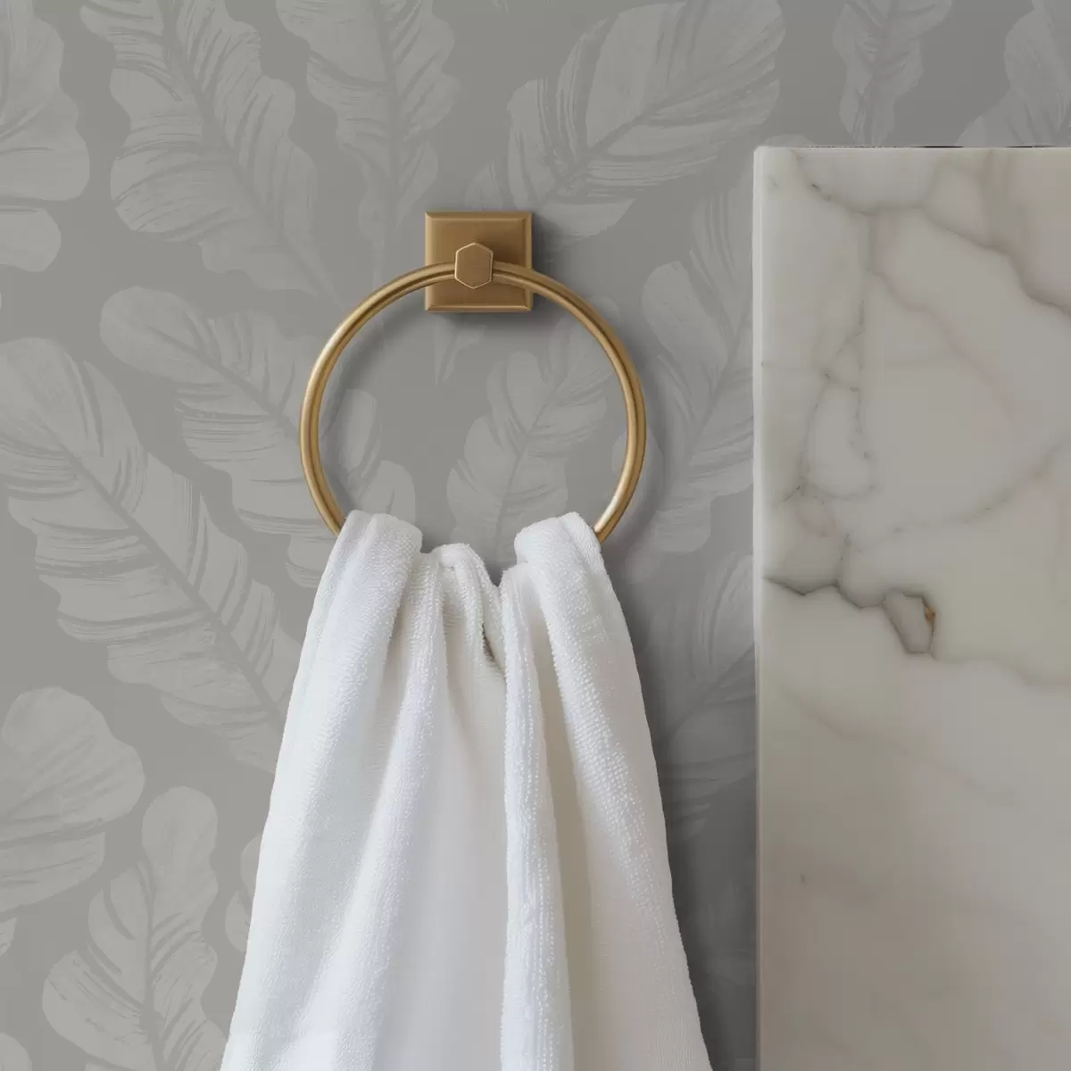 Тапети Големи пера в меки сиви нюанси a00839