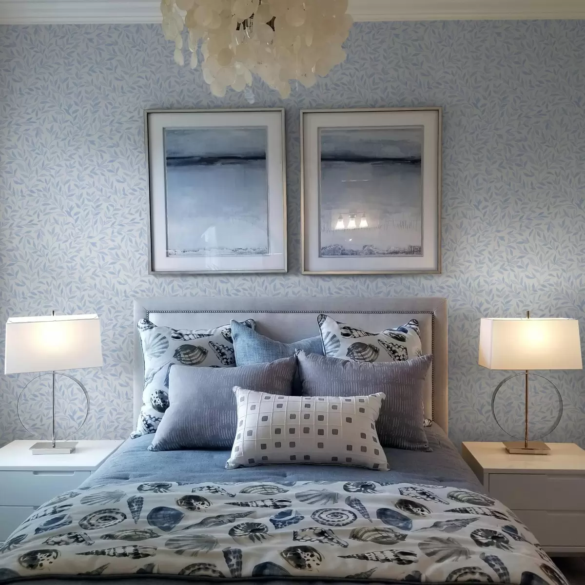 Тапети Сини клонки с листа на светло синьо a00842