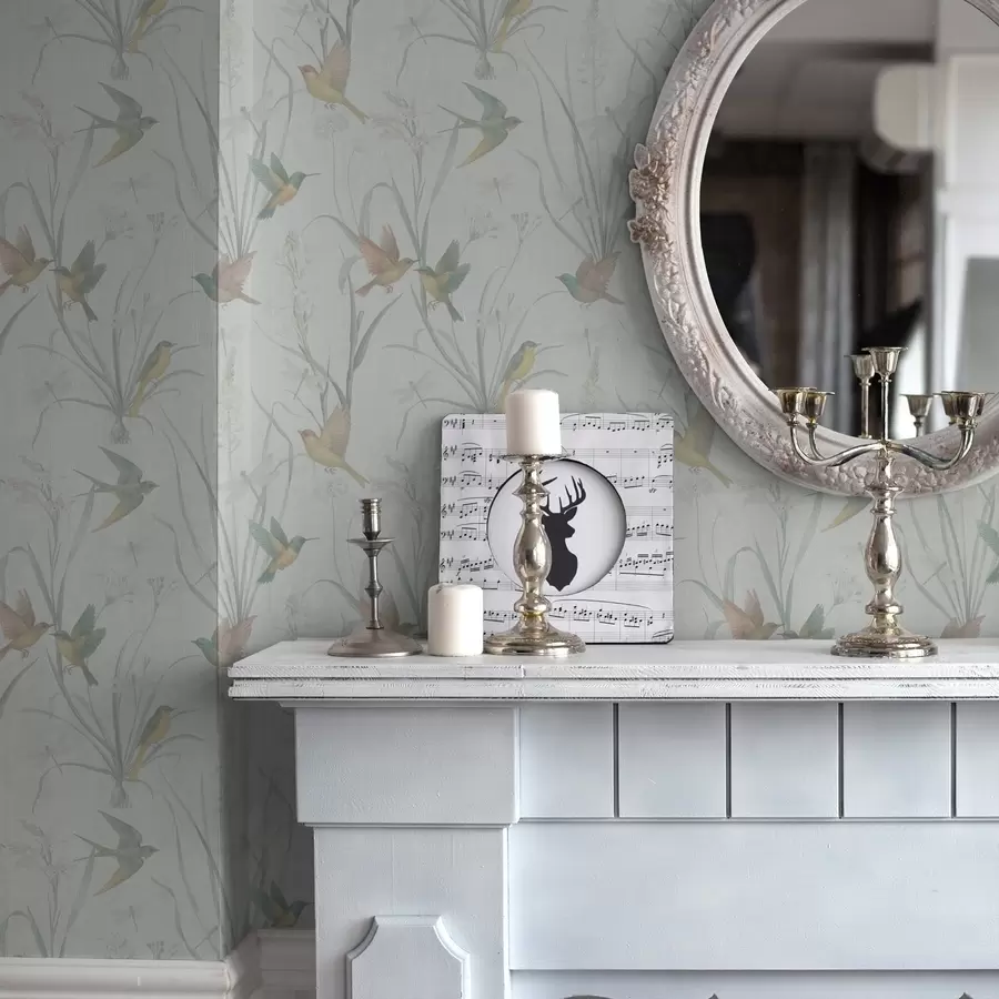 Фототапет Птици сред тревите на поляната на светлосиво фоново a00776v1