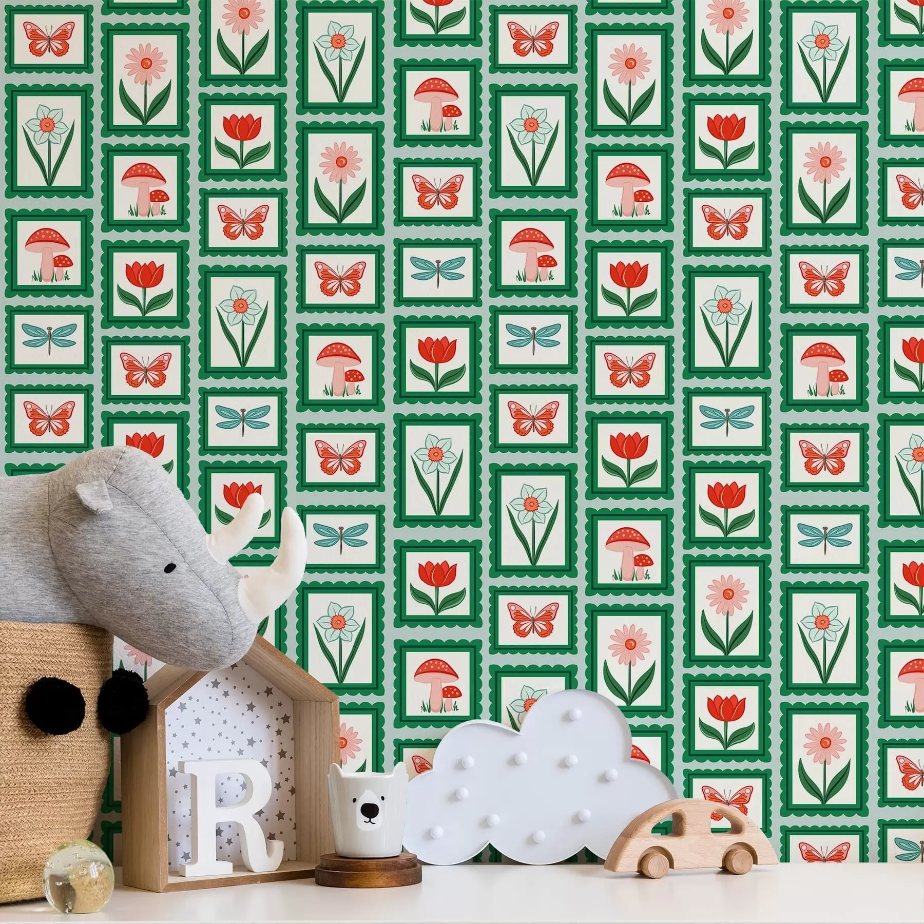 Фототапет Цветя, гъби и пеперуди в рамки a01175